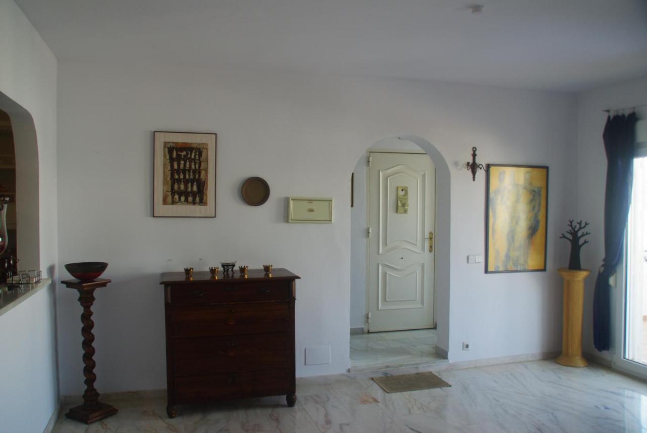 Apartment Burriana Nerja Exteriör bild